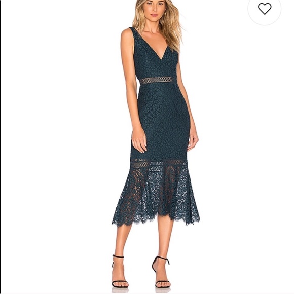 akira kyla lace maxi dress TRENDSETTER LACE MAXI DRESS – AKIRA